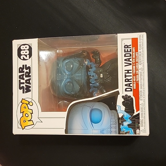 Funko Pop! Star Wars #288 Darth Vader Bobble Head - Picture 1 of 5